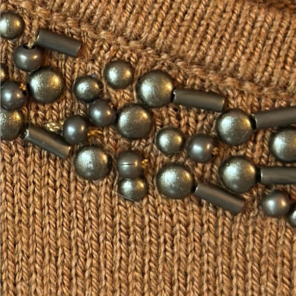 NWT loft short sleeve top size S petite. Caramel color , excellent condition - Picture 6 of 9